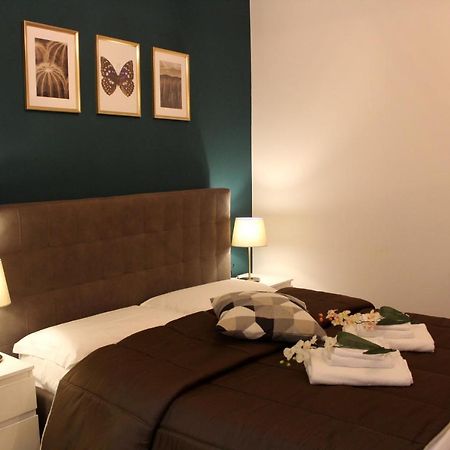 Bologna Central Apartments - Indipendenza 36 ภายนอก รูปภาพ