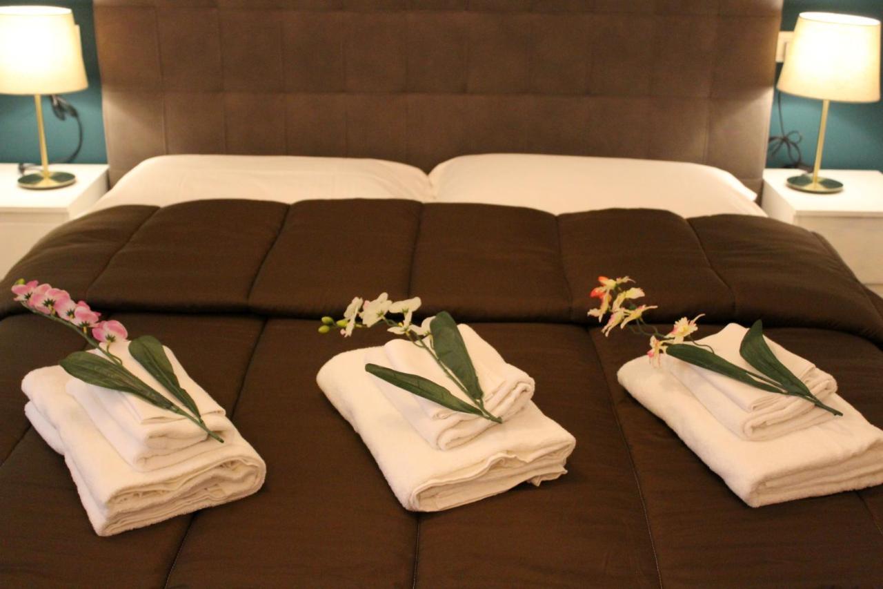 Bologna Central Apartments - Indipendenza 36 ภายนอก รูปภาพ